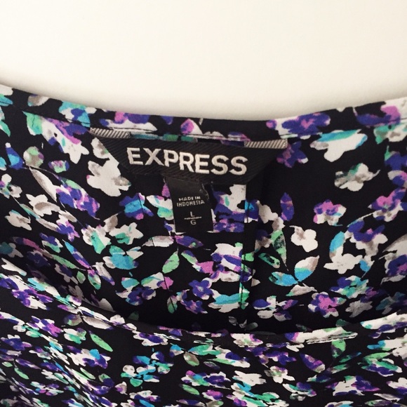 Express Open-Back Tank (Floral) - Picture 2 of 4